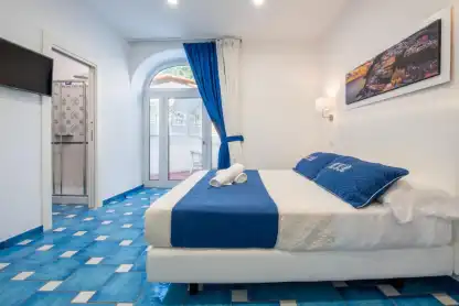 Place Image