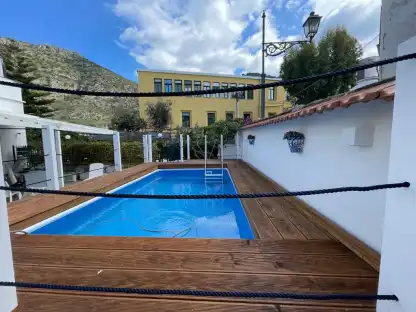 Villa Spring Apartments
